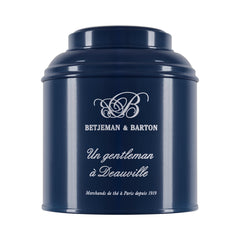 Un Gentleman à Deauville (tea caddy)