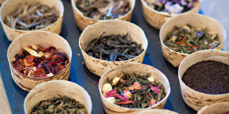 Preparing iced tea: tips and tricks from our specialist company