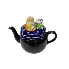 Ploughman's Lunch Teapot